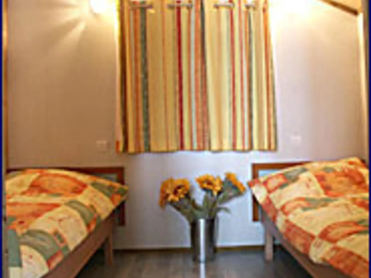 Chalet Familial Avec Piscine Et Animaux, 5 Pers., Terrasse Couverte, Proche De Montlucon Et Gannat - Fr-1-489-314 Echassieres Vakantiehuis