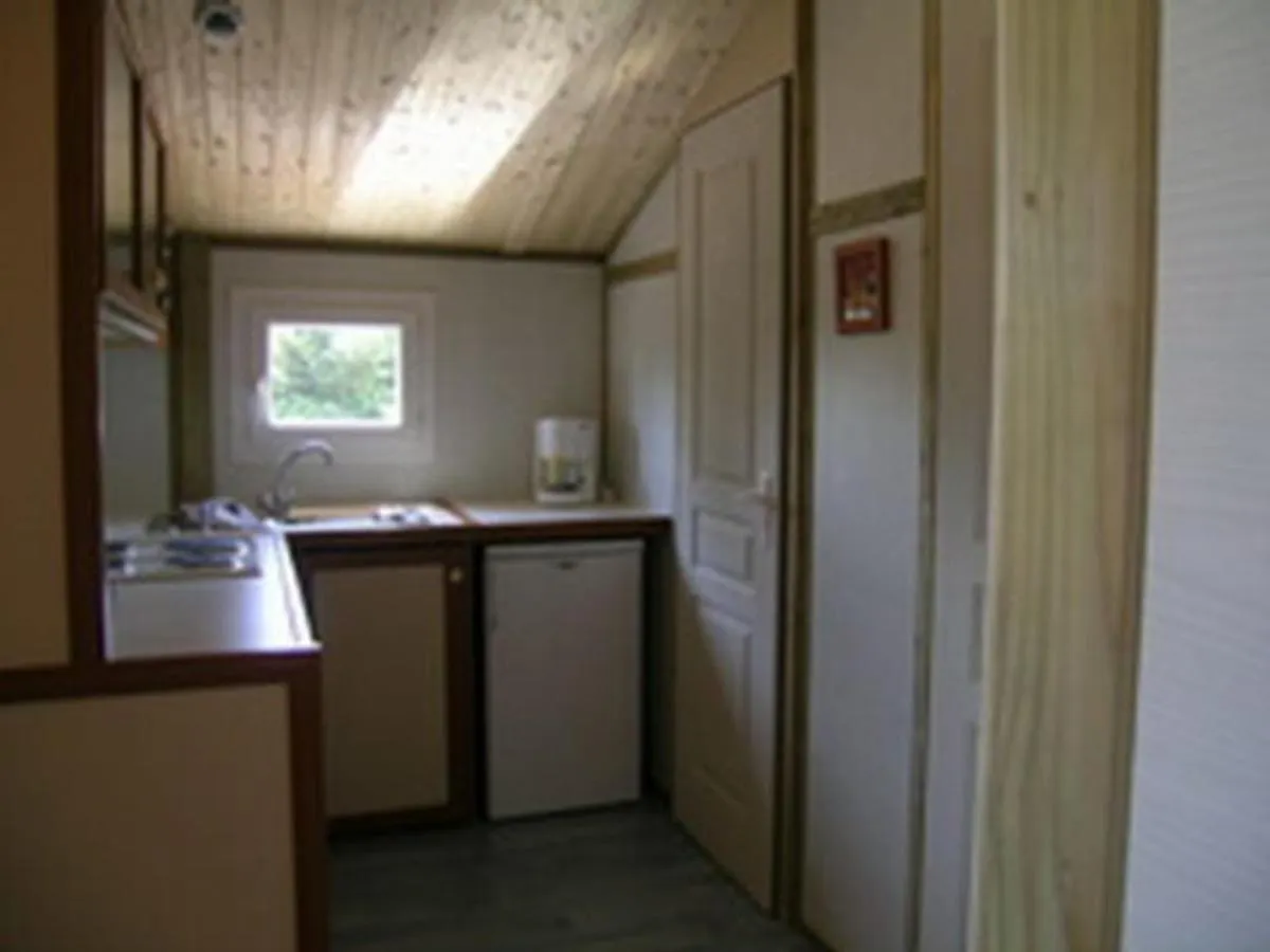 Chalet Familial Avec Piscine Et Animaux, 5 Pers., Terrasse Couverte, Proche De Montlucon Et Gannat - Fr-1-489-314 Echassieres 0*,